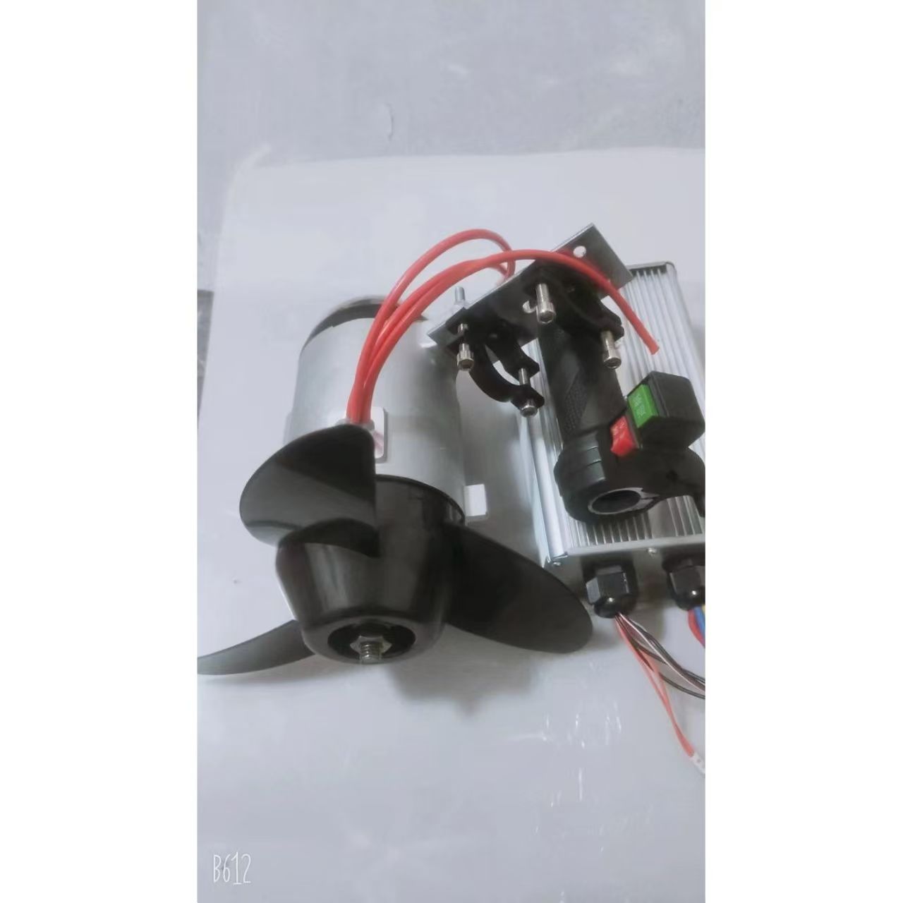 มอเตอร์ใบพัดไฟฟ้าสำหรับเรือเดิ - Fishing Boat Outboard Motor บทวิจารณ์และราคา